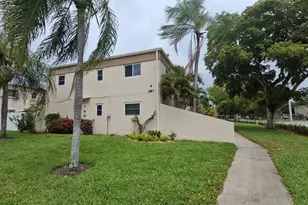 1061 NW 80th Ave, Margate, FL 33063 - Photo 31