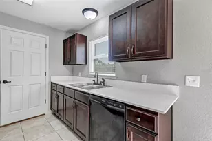 7 Locust Loop Cir, Ocala, FL 34472 - Photo 13