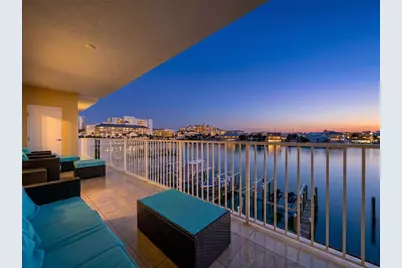 600 Bayway Boulevard #304, Clearwater Beach, FL 33767 - Photo 3