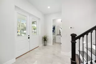 2300 Formosa Ave, Orlando, FL 32804 - Photo 9