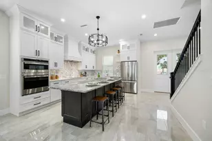 2300 Formosa Ave, Orlando, FL 32804 - Photo 25