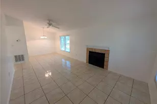 14211 Shadow Moss Ln, Tampa, FL 33613 - Photo 5