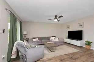 2733 Middle St, Orlando, FL 32807 - Photo 7