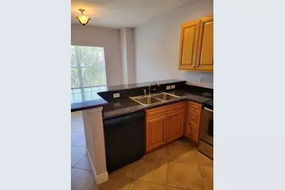 3721 S Lake Orlando Parkway #4, Orlando, FL 32808 - Photo 7