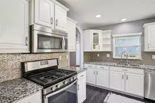 327 S Lakeview Ave, Winter Garden, FL 34787 - Photo 19