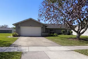9322 Palm Tree Dr, Windermere, FL 34786 - Photo 1
