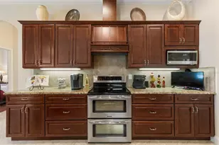 60 Fenimore Ln, Palm Coast, FL 32137 - Photo 9