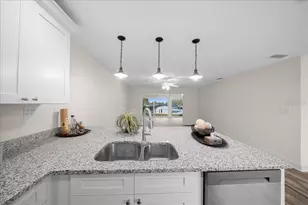 11647 W Kingfisher Ct, Crystal River, FL 34429 - Photo 9