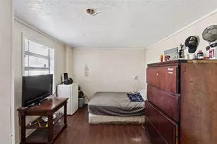 806 S Main Ave, Groveland, FL 34736 - Photo 21