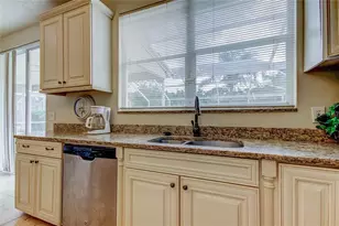 9401 Woodbay Dr, Tampa, FL 33626 - Photo 17