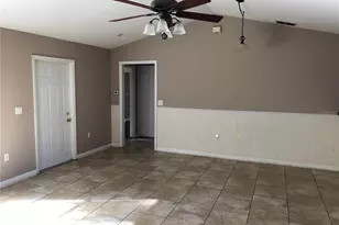 616 E 1st St, Apopka, FL 32703 - Photo 5