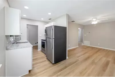 107 Academy Avenue, Sanford, FL 32771 - Photo 7