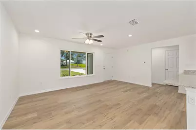 1221 SW Little Cliffs Drive, Dunnellon, FL 34431 - Photo 9