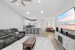 205 Merlot St, Deland, FL 32724 - Photo 9