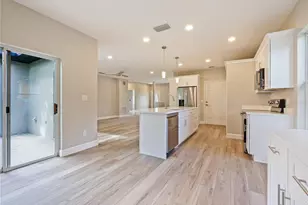 1801 Formosa Ave, Orlando, FL 32804 - Photo 11