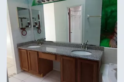 5138 Rebecca Court, Orlando, FL 32810 - Photo 11