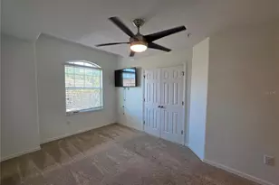 9464 Tawnyberry St, Orlando, FL 32832 - Photo 11