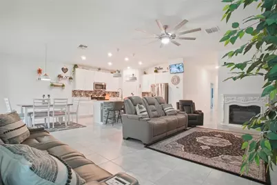 389 Singing Sands Circle, Lake Wales, FL 33859 - Photo 13