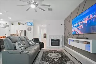 389 Singing Sands Cir, Lake Wales, FL 33859 - Photo 13