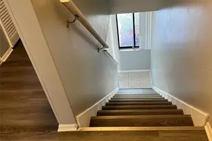 5812 Windhover Dr, Orlando, FL 32819 - Photo 15