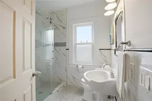 18 E Orange St, Davenport, FL 33837 - Photo 11