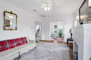 18 E Orange St, Davenport, FL 33837 - Photo 7