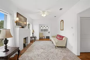 18 E Orange St, Davenport, FL 33837 - Photo 5