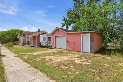 18 E Orange Street, Davenport, FL 33837 - Photo 23