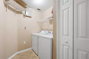 5475 Vineland Rd, Orlando, FL 32811 - Photo 19