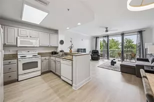 13415 Blue Heron Beach Dr, Orlando, FL 32821 - Photo 9