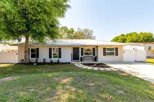 12146 Virginia Dr, Leesburg, FL 34788 - Photo 1