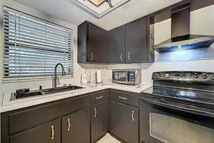 31427 Ghent Ave, Mount Plymouth, FL 32776 - Photo 7