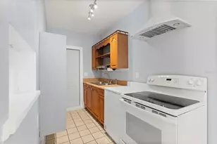 2906 E Grant Ave, Orlando, FL 32806 - Photo 23