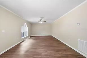 12916 Parkington Dr, Gibsonton, FL 33534 - Photo 17