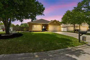 227 Oak Chase Pl, Davenport, FL 33896 - Photo 1