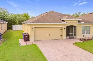 3447 Harlequin Dr, Saint Cloud, FL 34772 - Photo 3