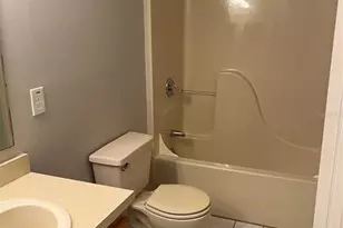 12449 Orangewood Cir, Tavares, FL 32778 - Photo 11