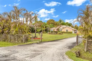 16773 127th Dr N, Jupiter, FL 33478 - Photo 5