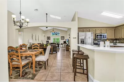 2551 Oneida Loop, Kissimmee, FL 34747 - Photo 9