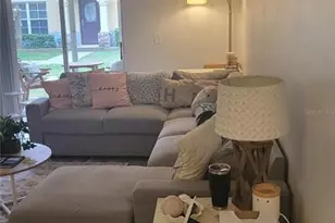 6255 Timberly Ln, Zephyrhills, FL 33542 - Photo 9