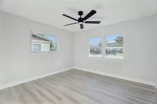 2105 9th St NE, Winter Haven, FL 33881 - Photo 13