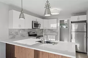 2105 9th St NE, Winter Haven, FL 33881 - Photo 5