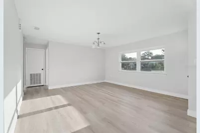 2105 9th Street NE, Winter Haven, FL 33881 - Photo 7