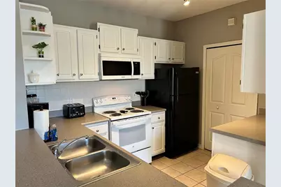 8809 Dunes Court #303, Kissimmee, FL 34747 - Photo 5