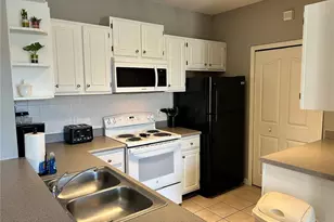 8809 Dunes Ct, Kissimmee, FL 34747 - Photo 5