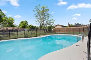 1103 Sagamore Dr, Seffner, FL 33584 - Photo 27