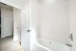 356 W 4th St, Apopka, FL 32703 - Photo 25