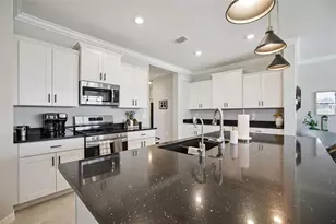 1885 Crossvine Ct, Port Charlotte, FL 33953 - Photo 7