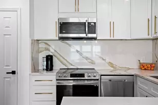 208 S Ward St, Tampa, FL 33609 - Photo 21