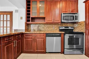 437 Swan Ave, Miami, FL 33166 - Photo 3